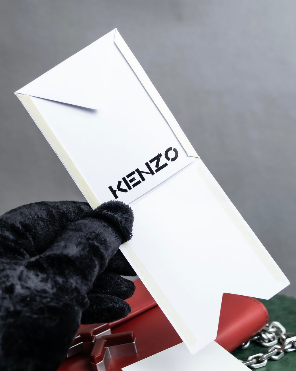 "KENZO" K motif design chain shoulder wallet bag