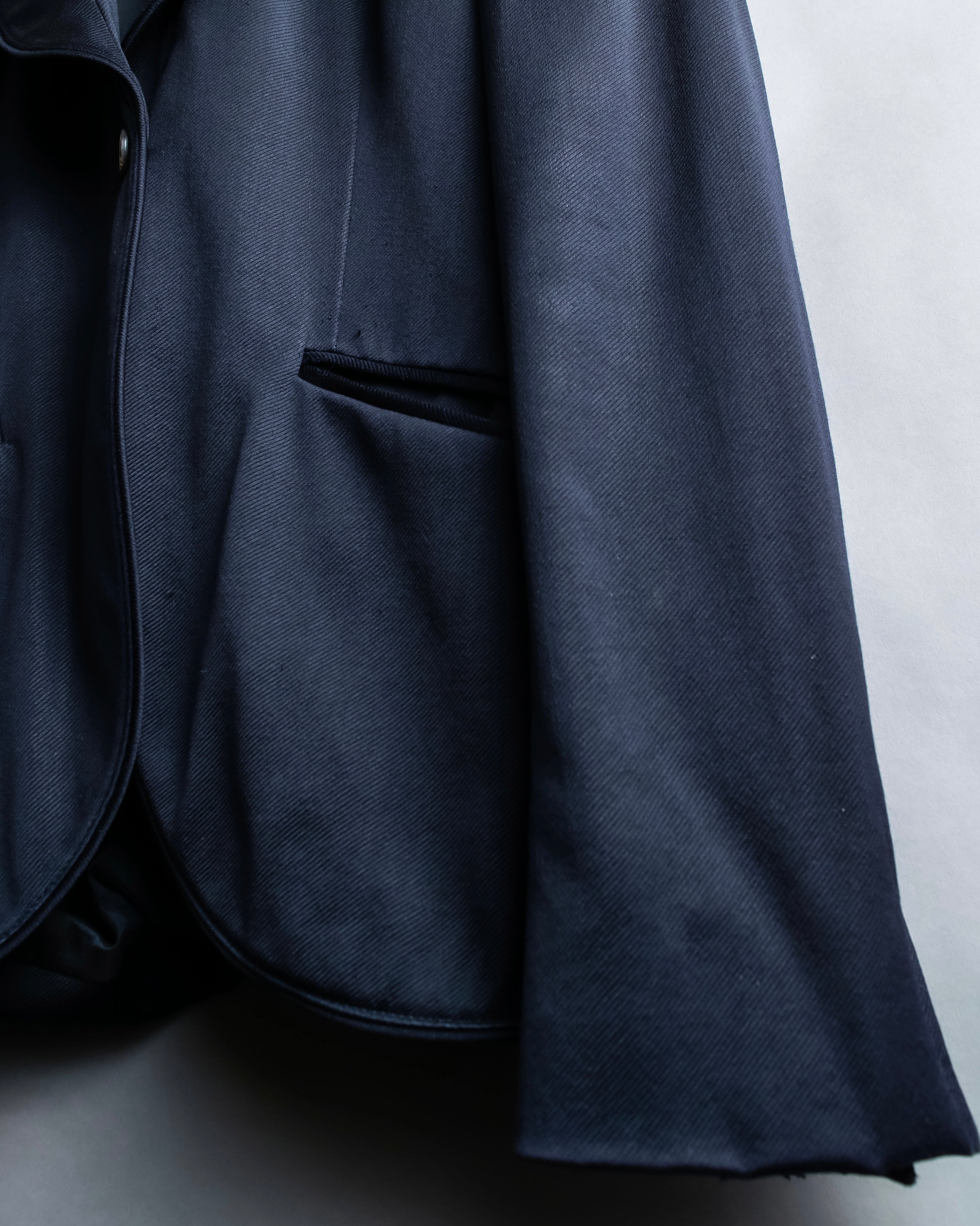 "GUCCI" Shawl collar glossy black jacket