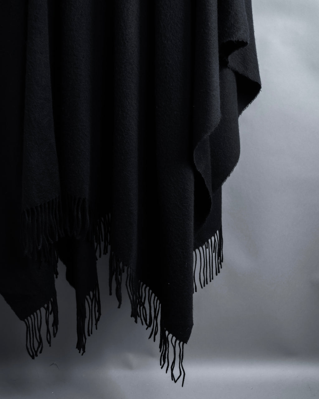 "BALENCIAGA" Fringe design open front cape
