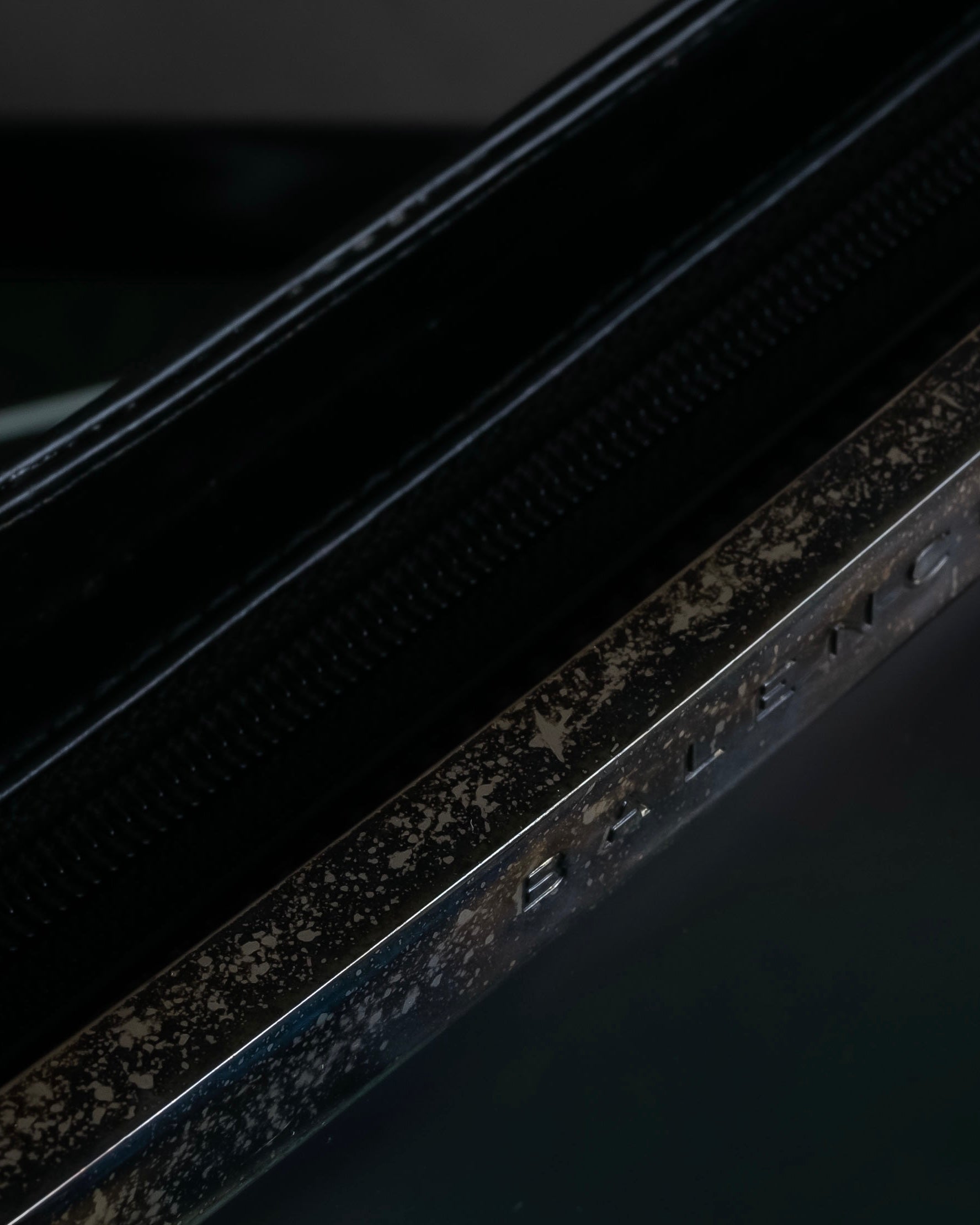 "BALENCIAGA" Horizontal metallic plate design leather shoulder bag