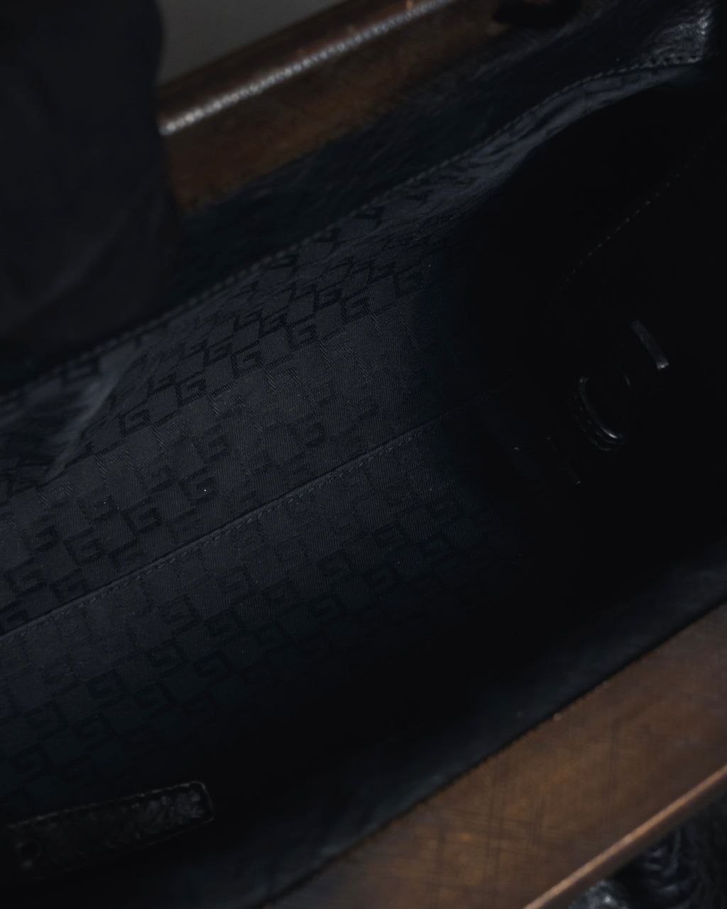 -SPECIAL- "GUCCI"
90’s-00’s Wood handle frame bag