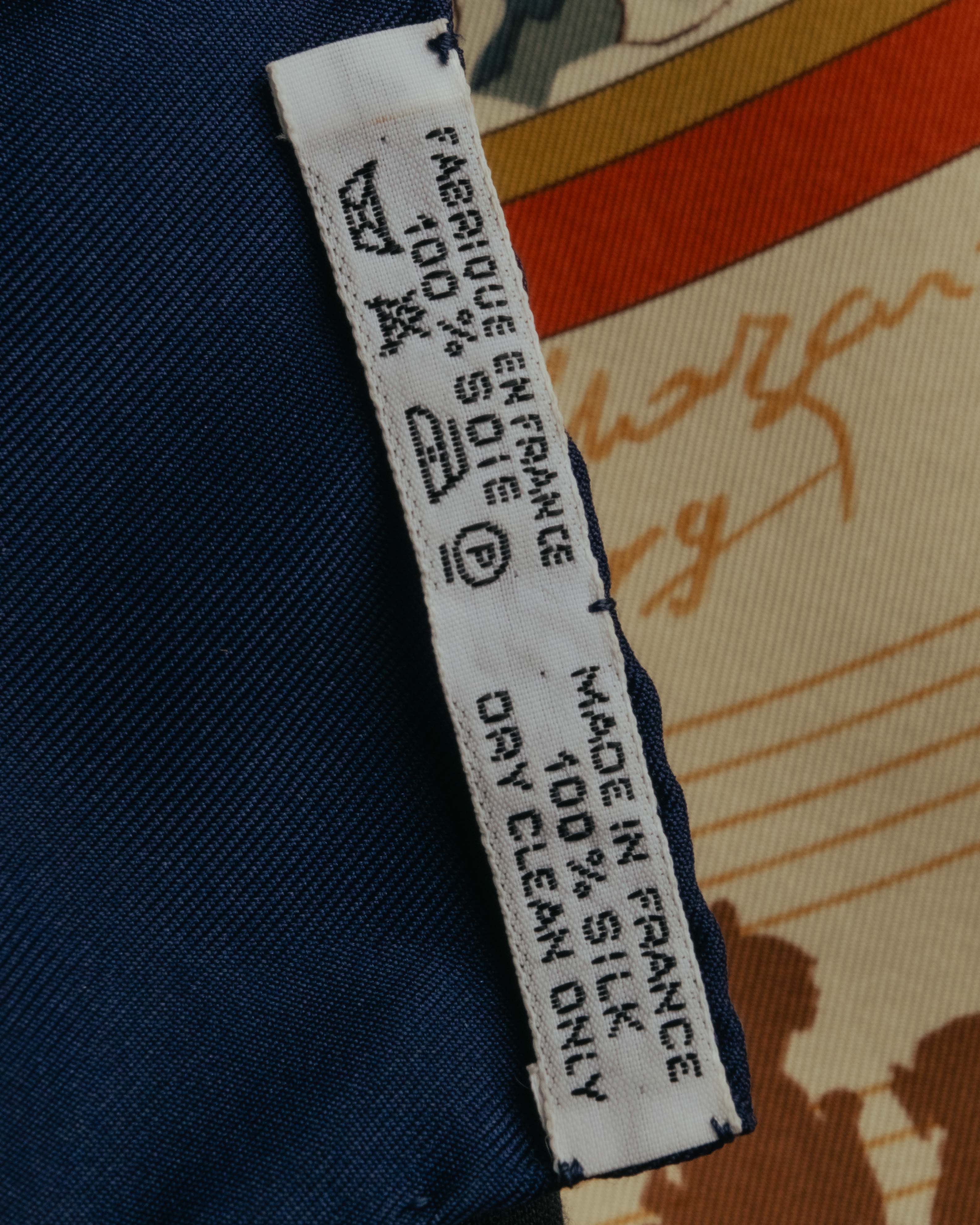 "Hermès" 90's-00's Classic printed silk scarf