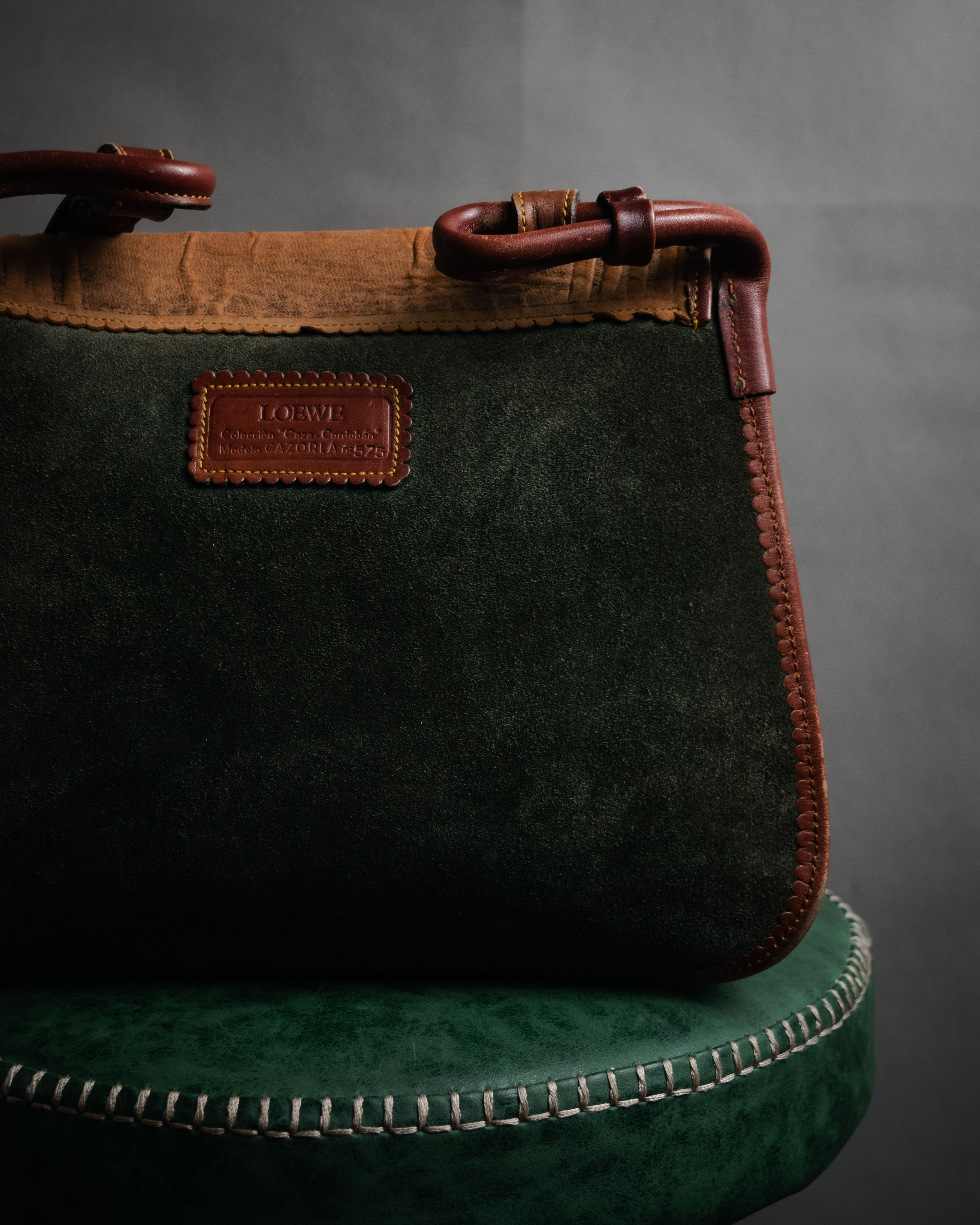 –SPECIAL– “LOEWE” 70’s-80’s Caza Cordobán embossed shoulder bag