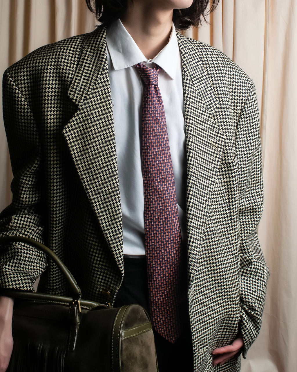 "HERMES" Rabbit motif silk necktie