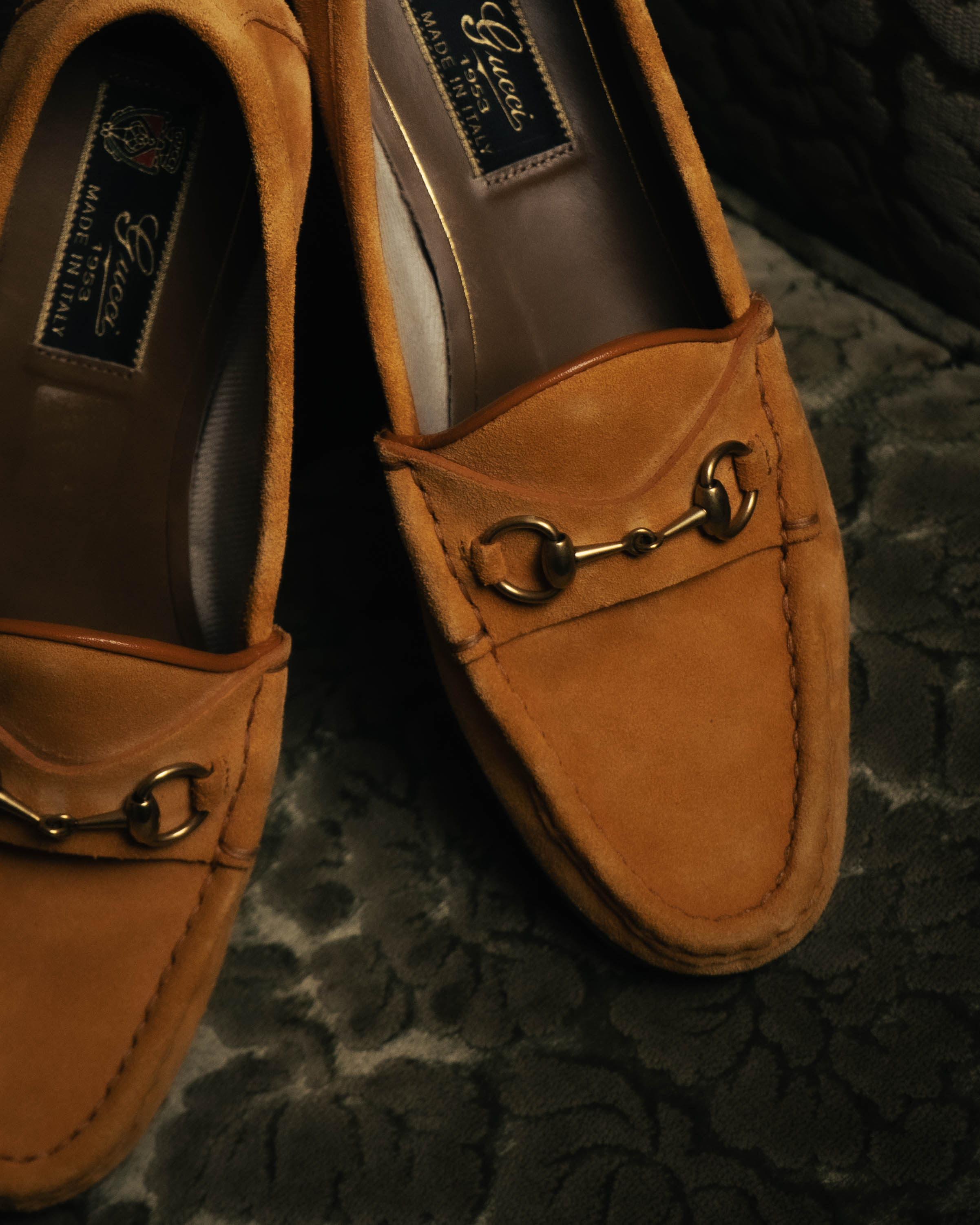 "GUCCI" 10's Camel suede horsebit loafers