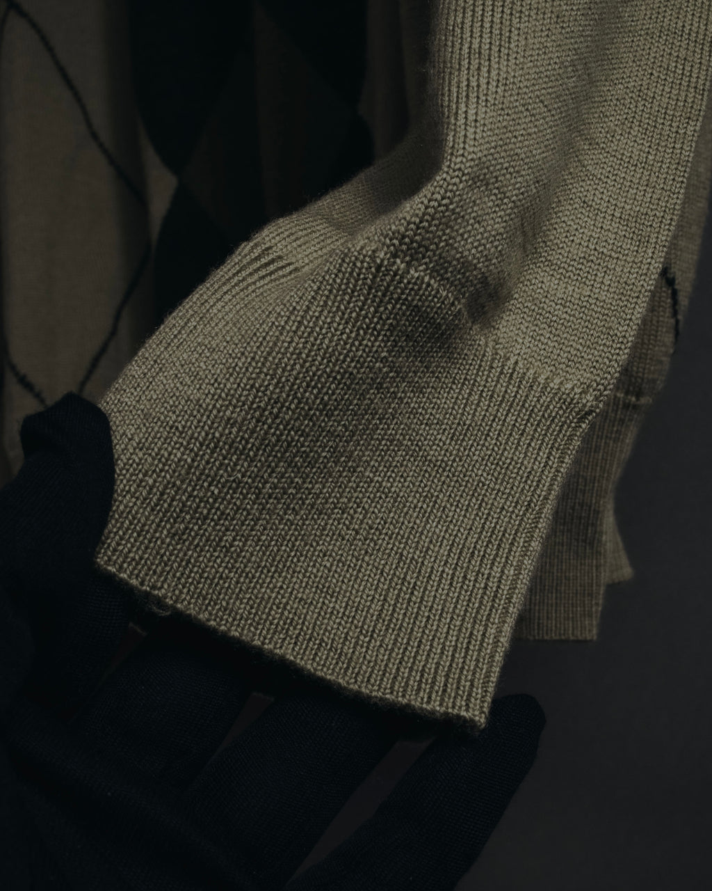 "BURBERRY" 00’s classic argyle v-neck wool knit