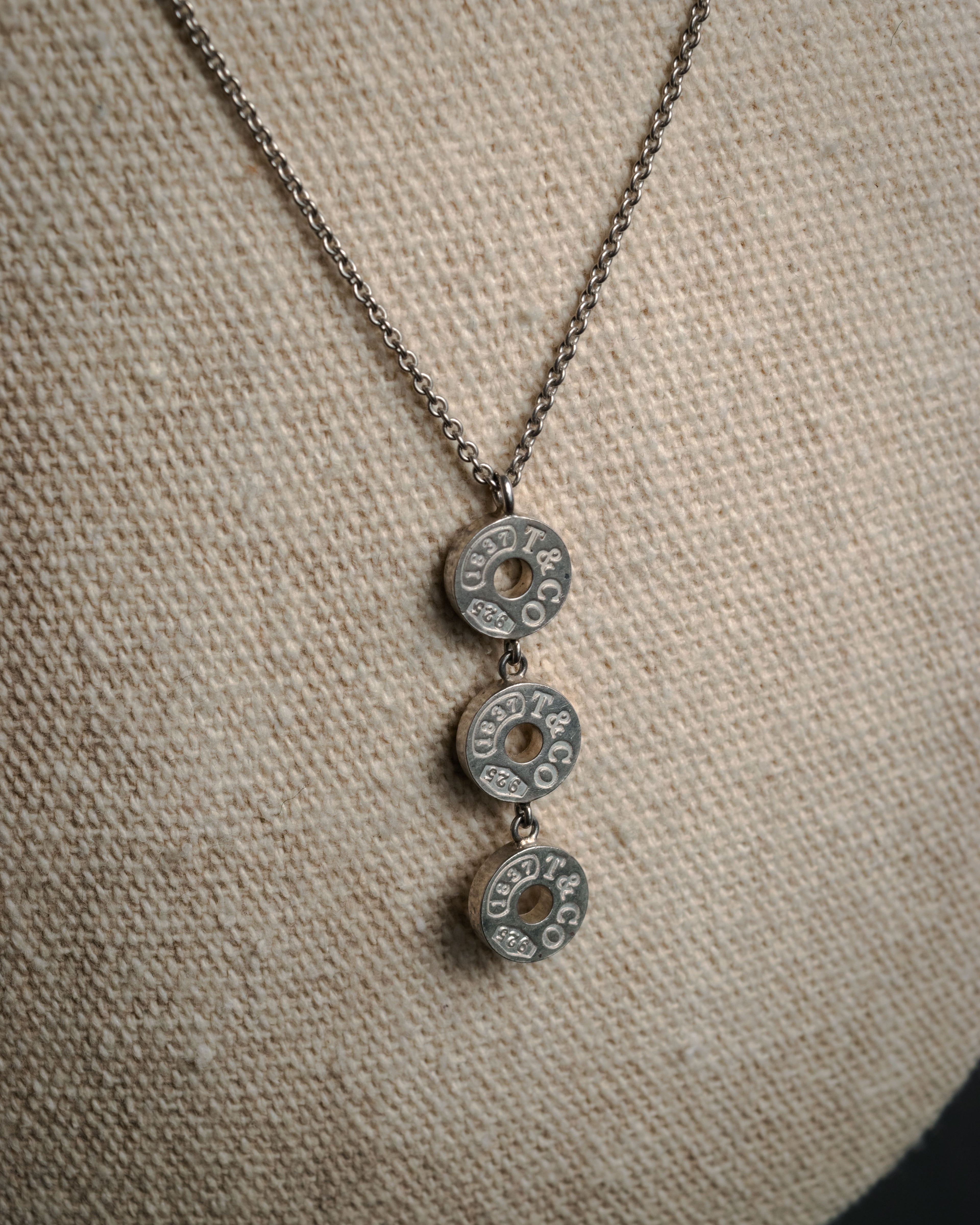 “TIFFANY & CO.” 2000’s 1837 three drop circle pendant