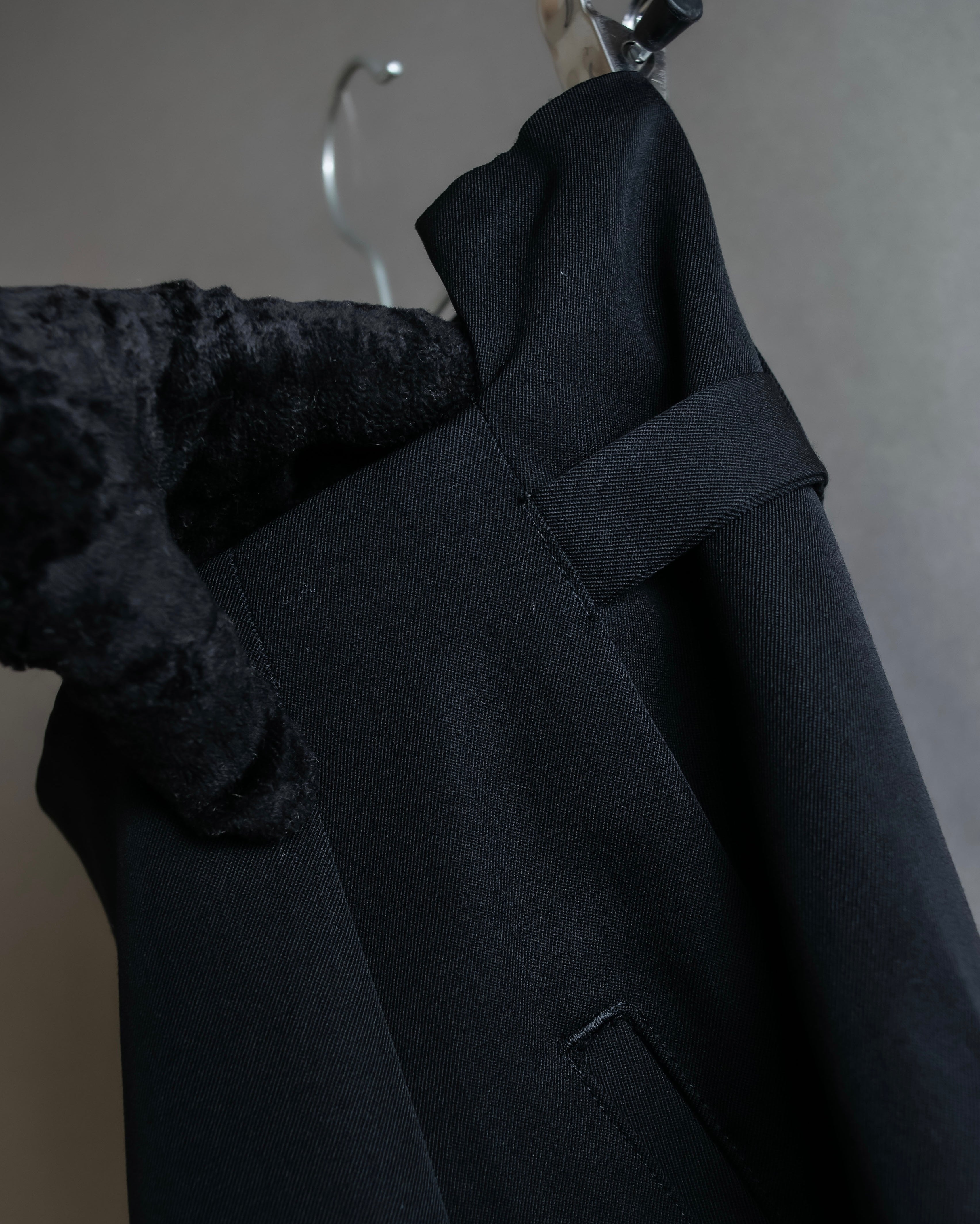 "Y's" Metal fitting belt design cutting maxi skirt