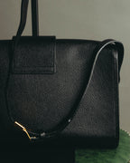 “Yves Saint Laurent” 90’s-00’s Cassandra logo one shoulder leather bag