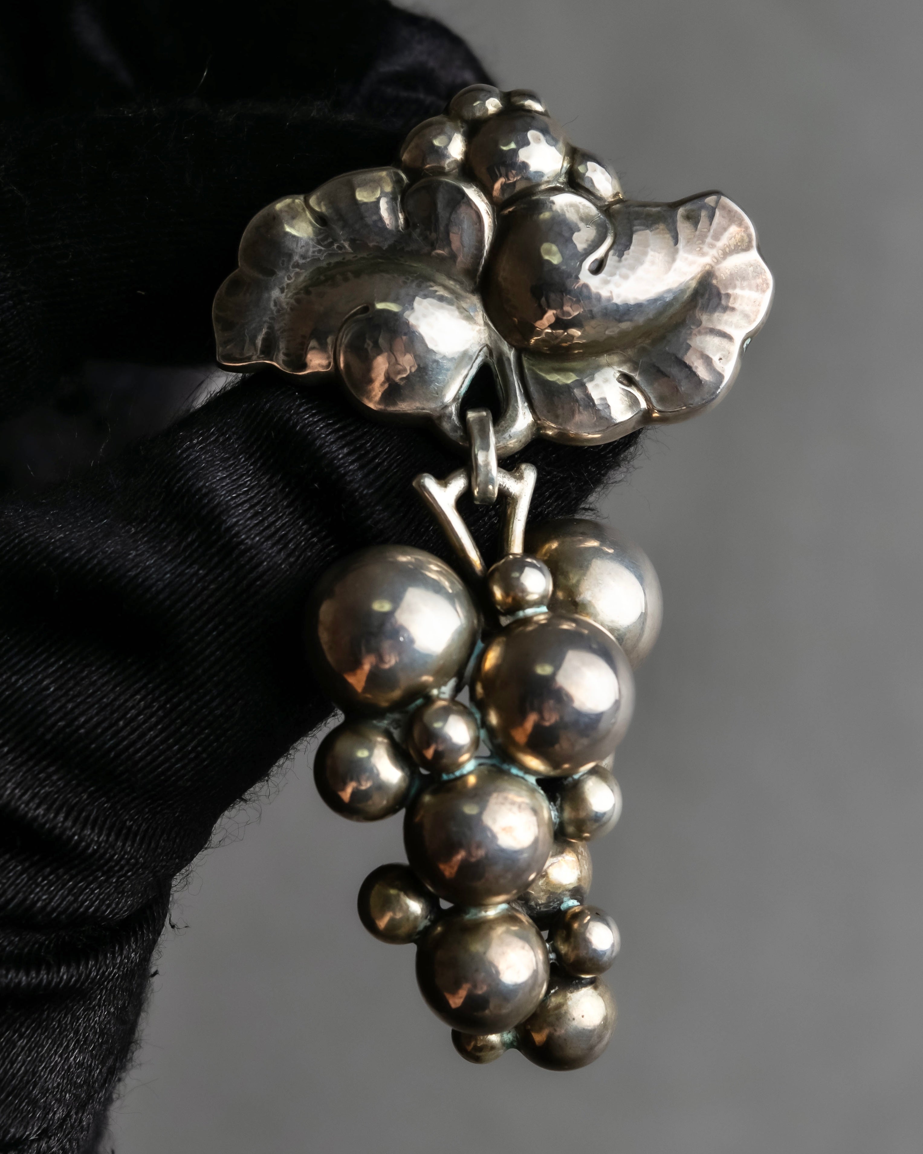 "GEORG JENSEN" Grape cluster motif silver 925 brooch