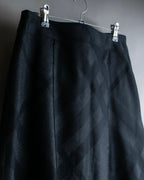 "BURBERRY" Tone-on-tone check pattern flared skirt