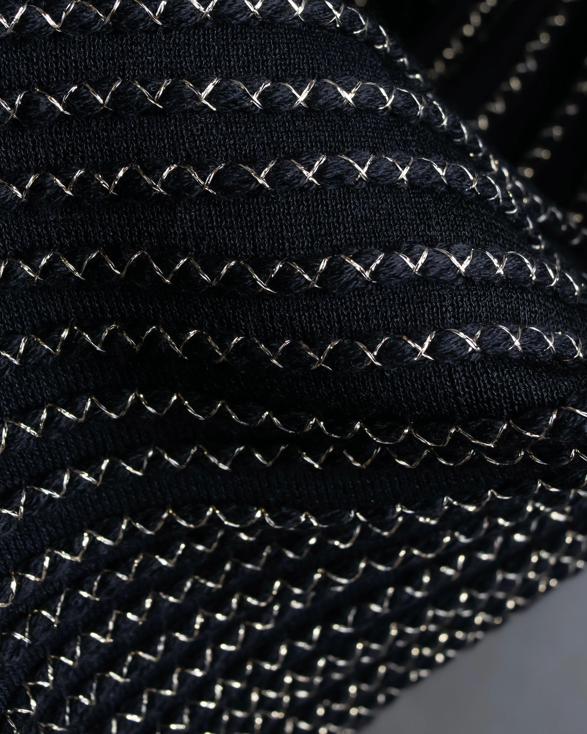 "Alexandar McQueen" Waist-shape detail vertical stitch cardigan