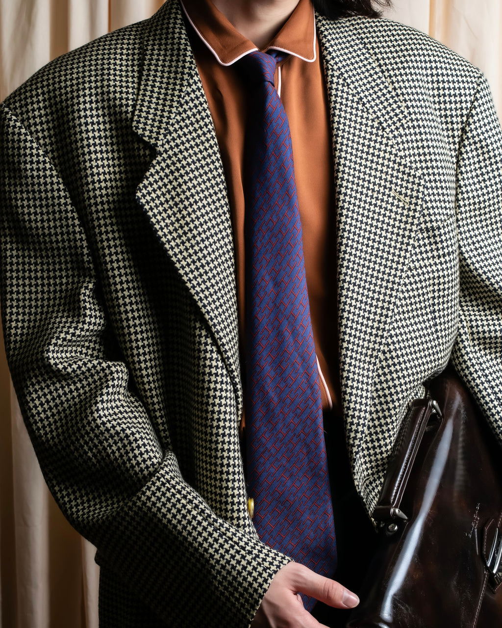 "HERMES" Geometric pattern H motif silk necktie