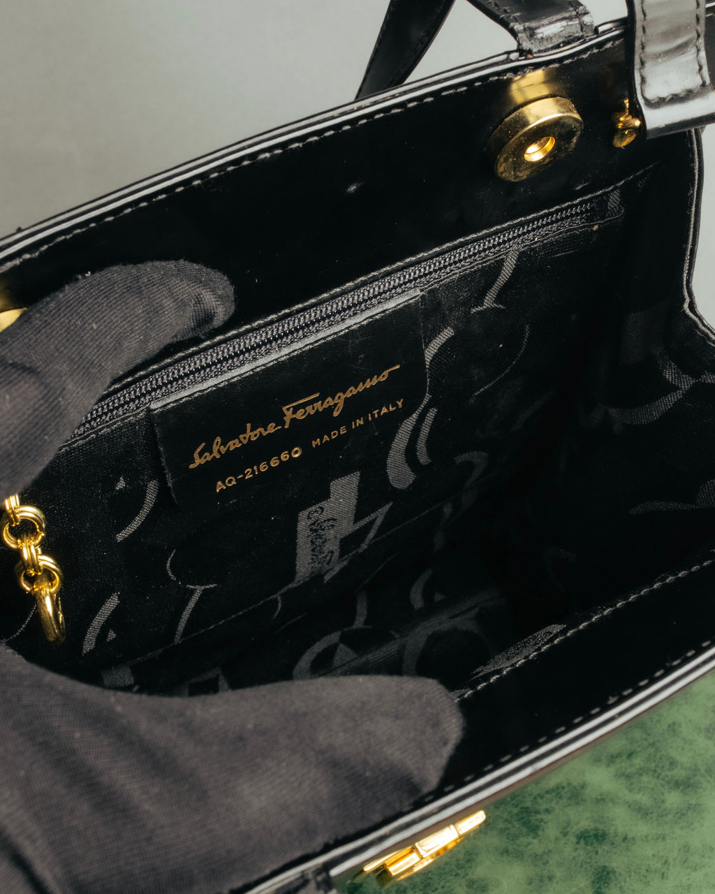 “Salvatore Ferragamo“ 1998-2003 Gancini patent leather handbag
