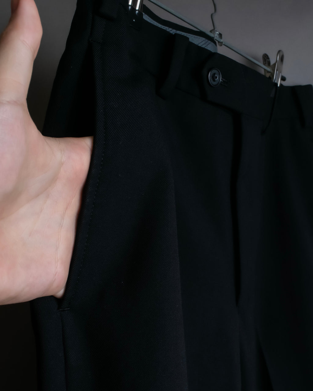 "Burberrys" Peaked lapel designed single 3B tailored jacket setup