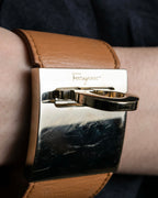 "Ferragamo" Gancini motif leather bangle