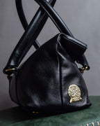 "ADMJ" Gold clasp grain leather shoulder bag