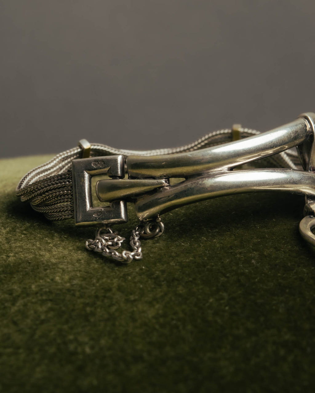 -SPECIAL- “HERMÈS” 70’s-90’s Étrier multi chain bracelet