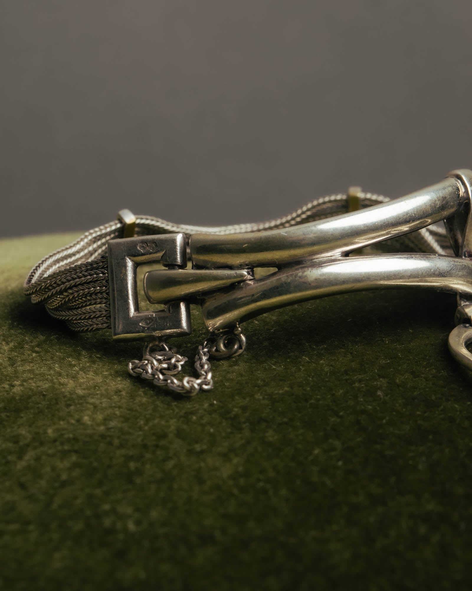 -SPECIAL- “HERMÈS” 70’s-90’s Étrier multi chain bracelet
