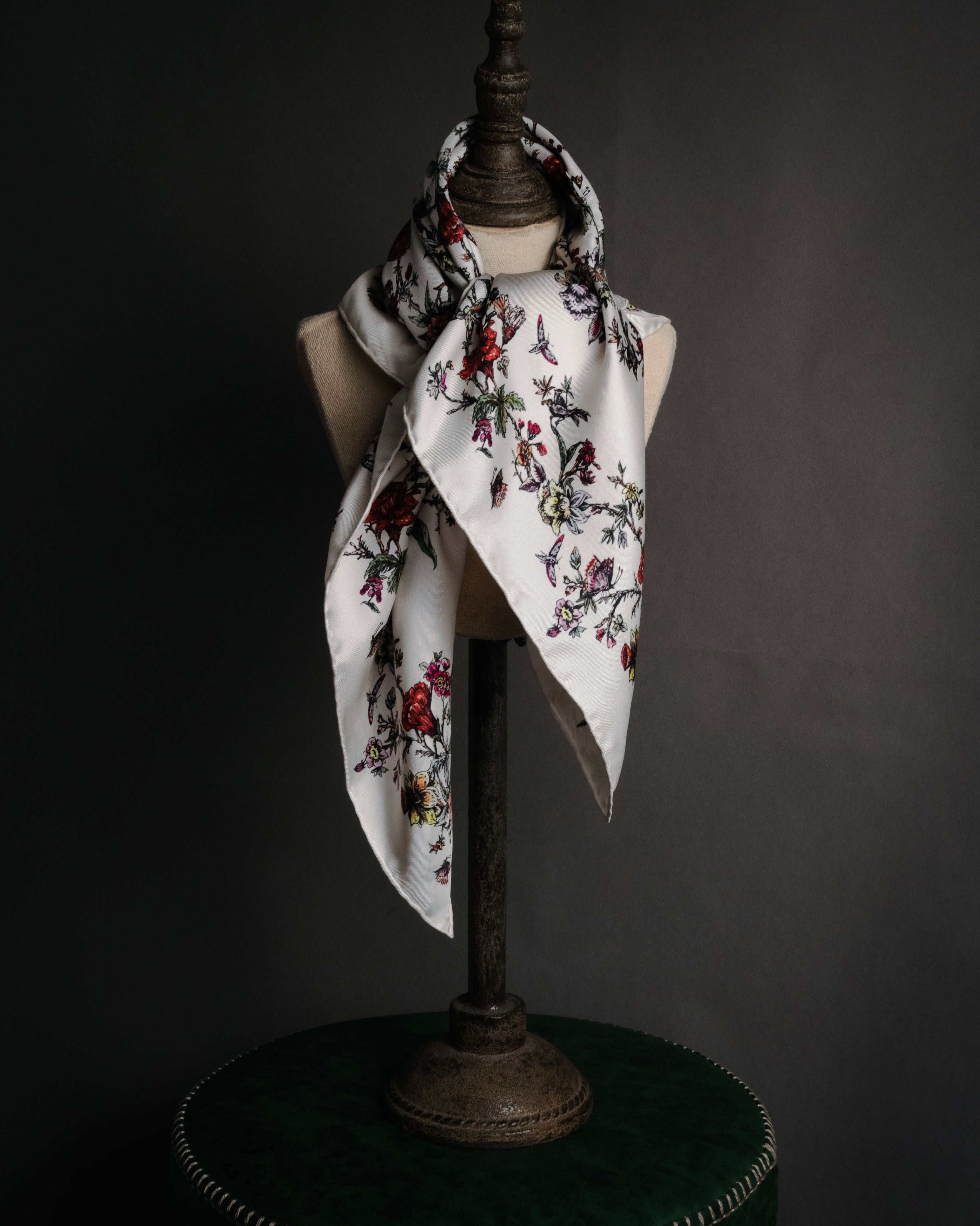 "Christian Dior" 2020-2023 botanical silk twill scarf