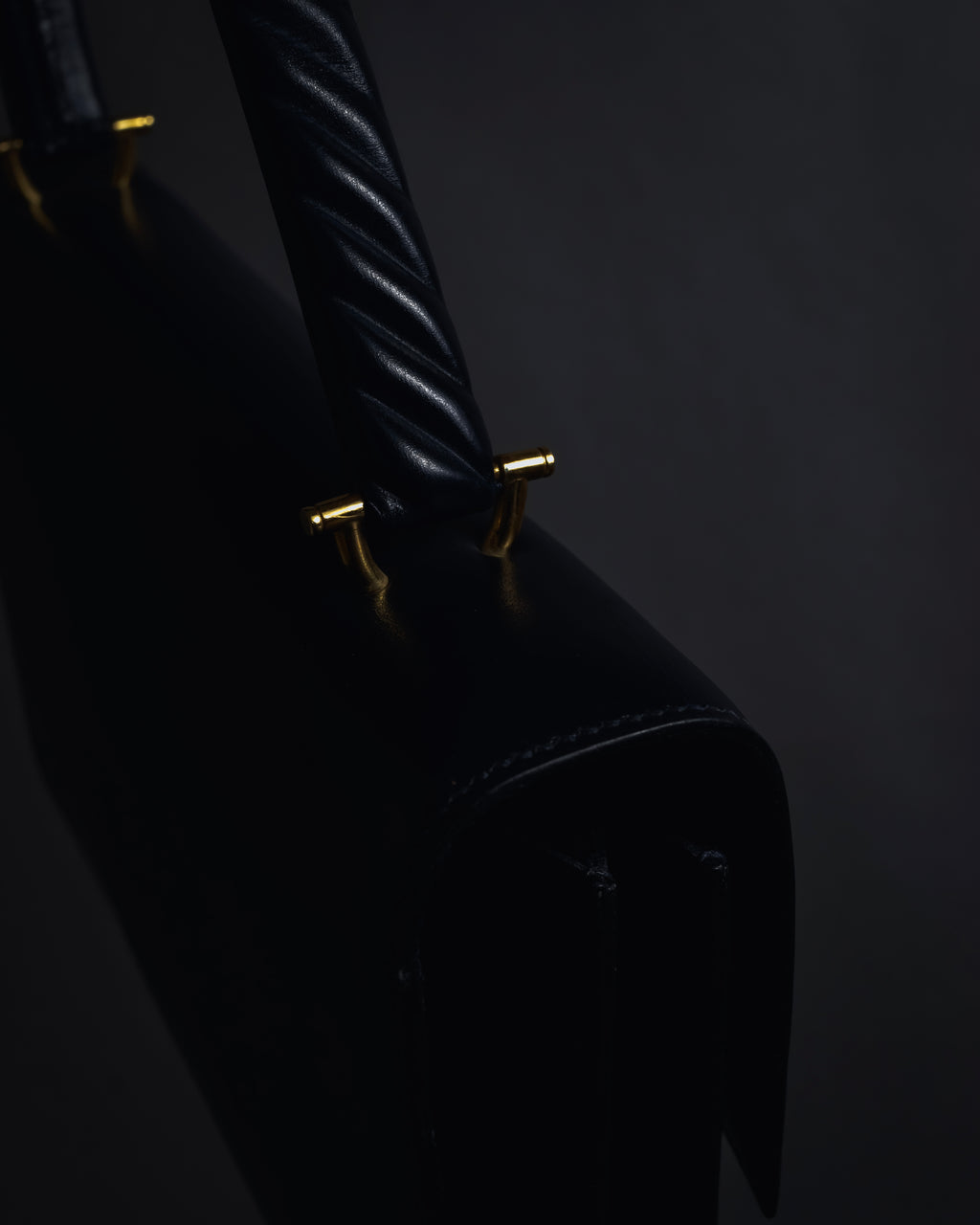 -SPECIAL- "HERMES" 60’s early sandrine box dark blue calf bit bag