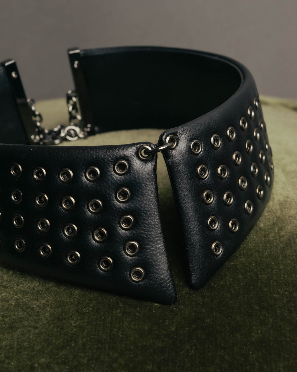 –SPECIAL– "Christian Dior" Late 2000s-2020s Eyelet leather choker necklace