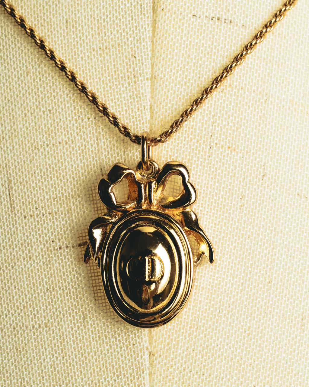 "Christian Dior" 80's-90's Gold monogram pendant necklace