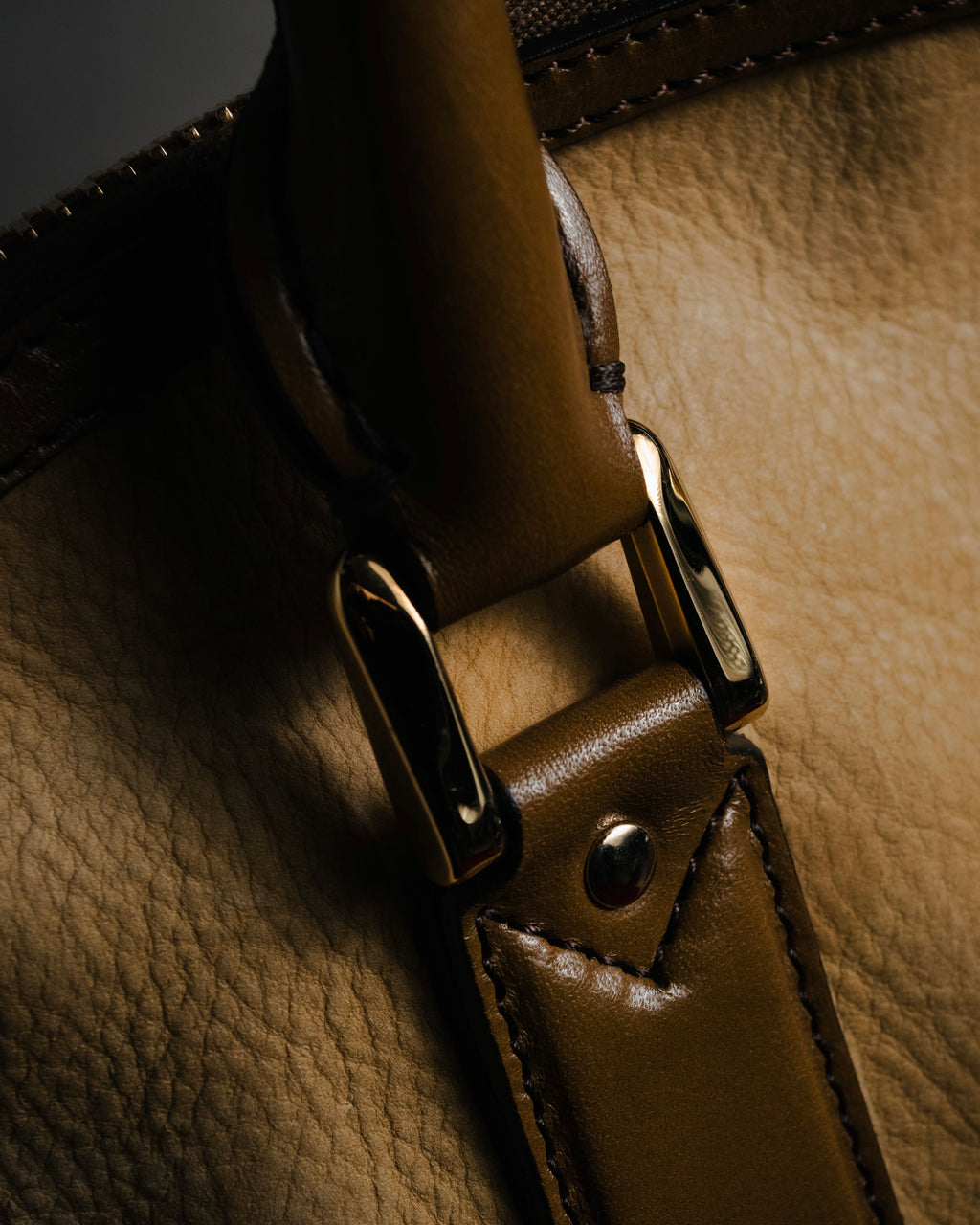 –SPECIAL– "BURBERRY"
2012 Orchard bowling bridle nubuck leather bag