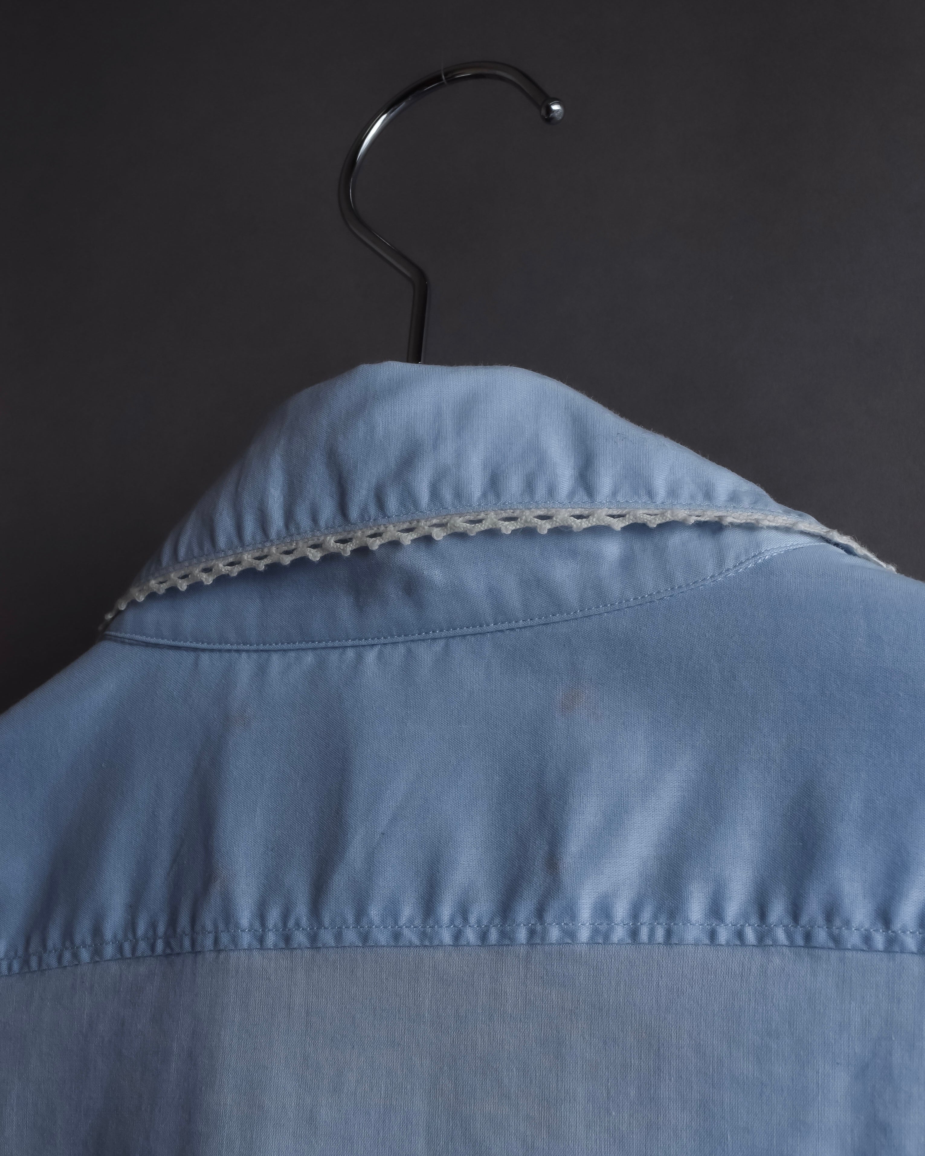 "GUCCI" Lace border design saxe blue shirt