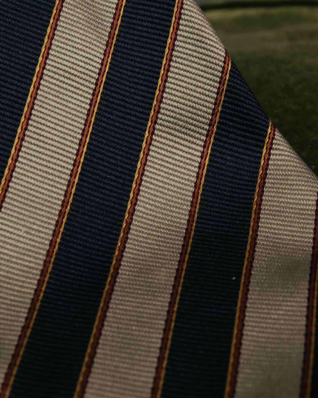 "CHANEL" 90's-00's Classic silk regimental striped tie