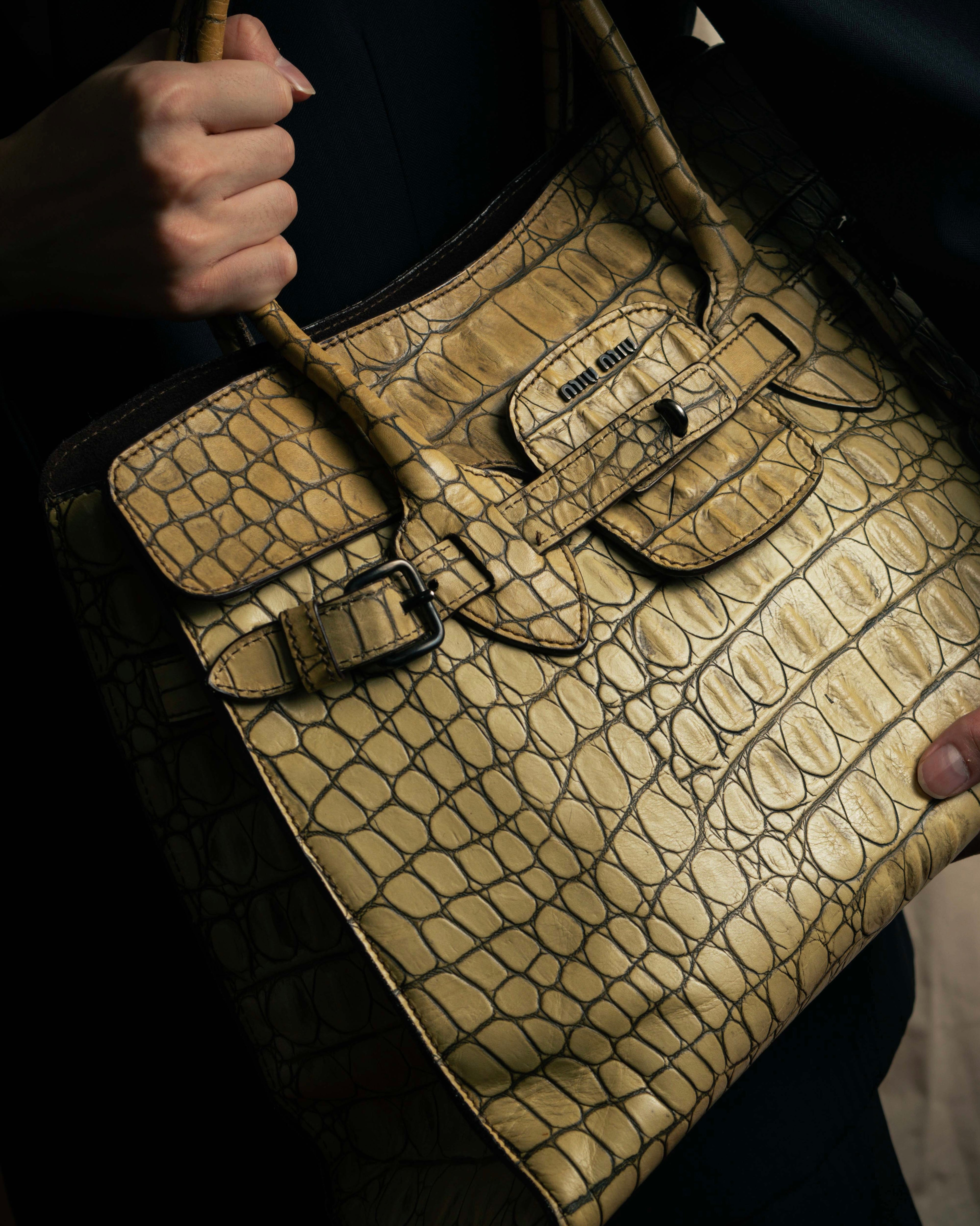 "MIU MIU" Belt strap design embossed leather hand bag