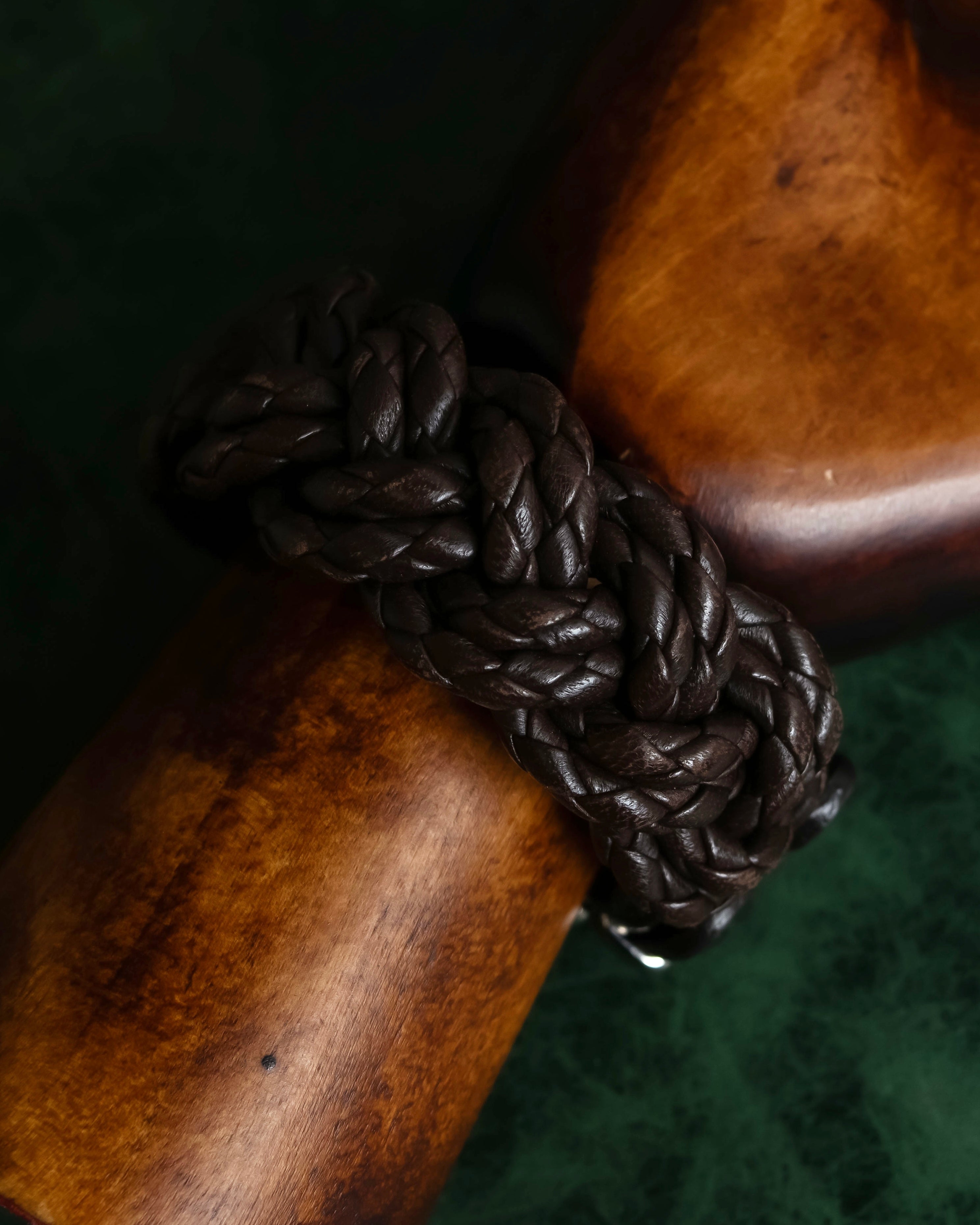 "Vintage intrecciato double buckle leather bracelet"