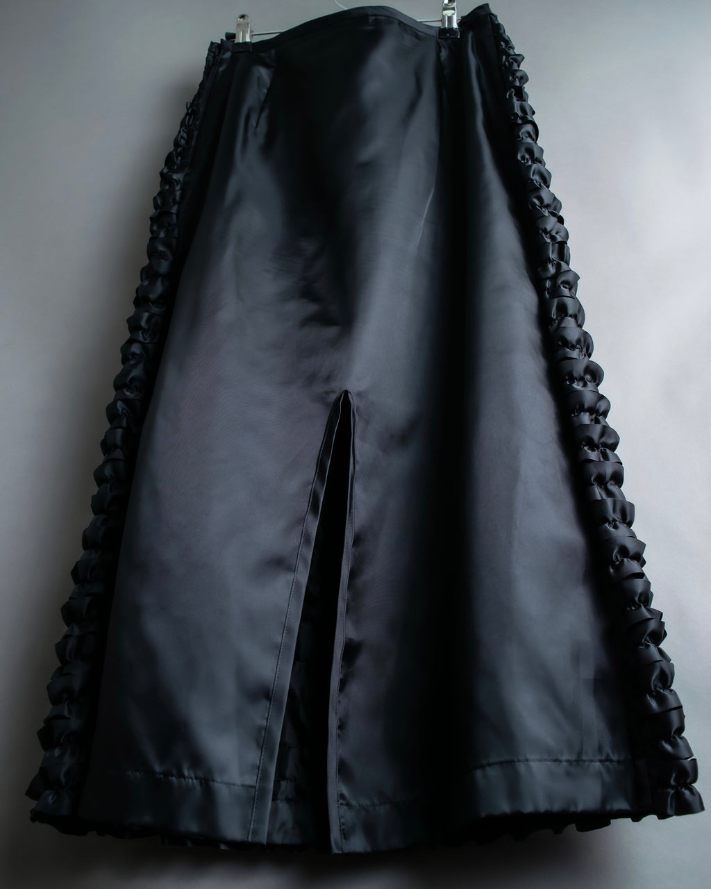 “tricot COMME des Garçons AD1999" Ribbon designed long skirt