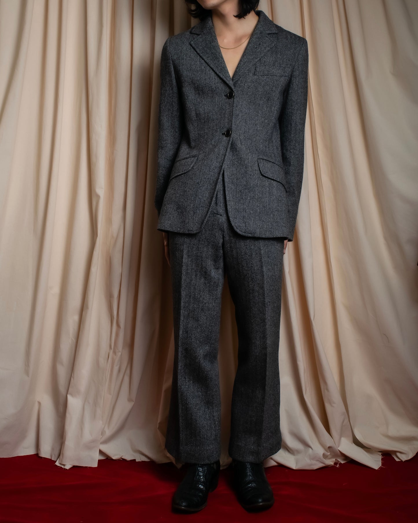 "Weekend Max Mara" Notch lapel tailored jacket & semi flared slacks herringbone set up