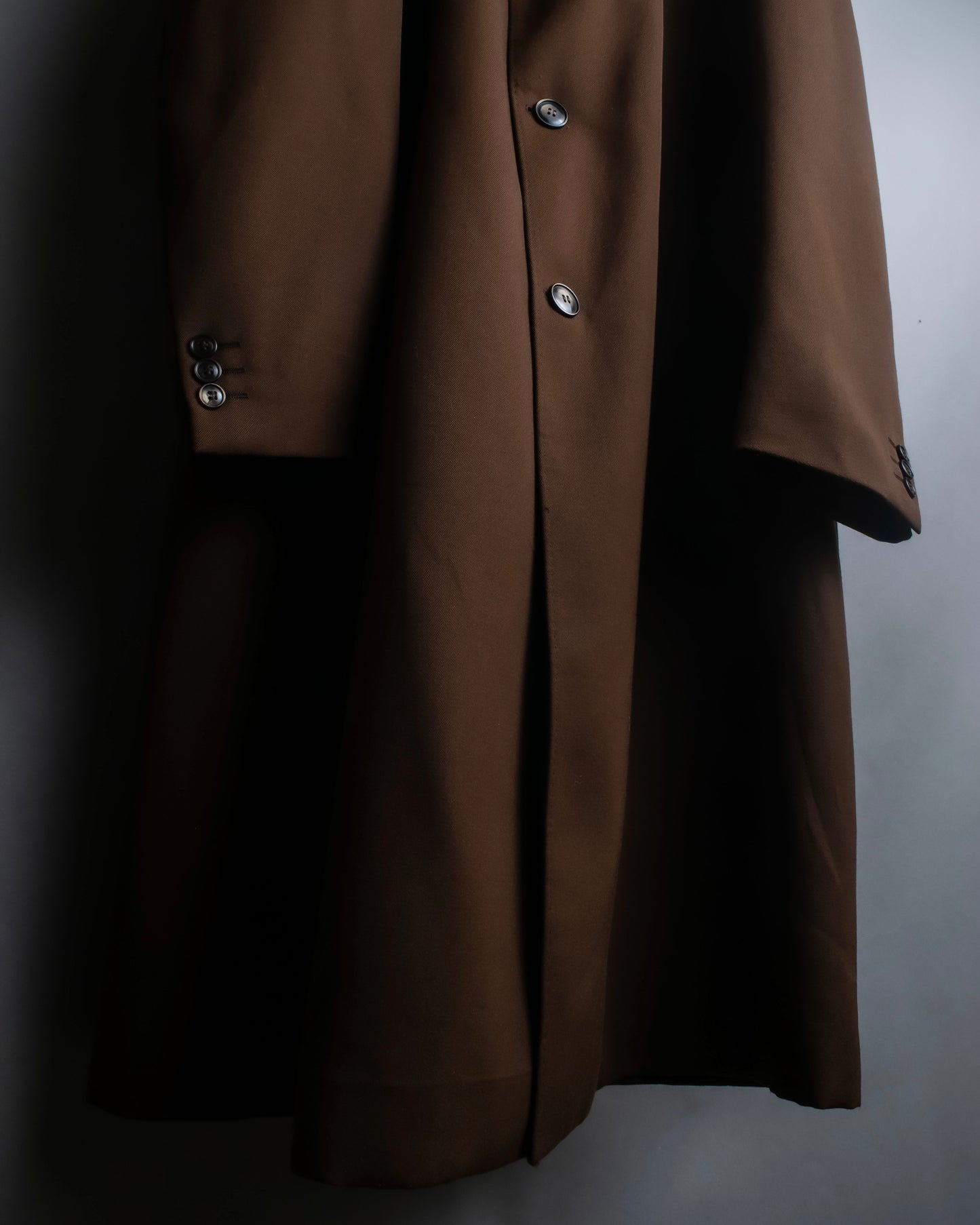 “Vintage” Oversized beautiful silhouette soutien collar coat