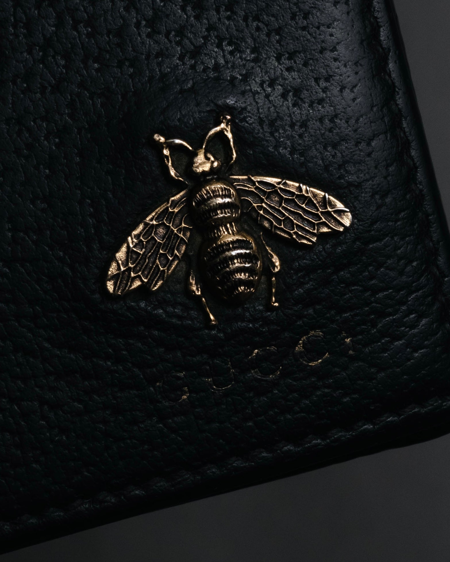 "GUCCI" 10’s-20’s Bee motif bi-fold leather wallet