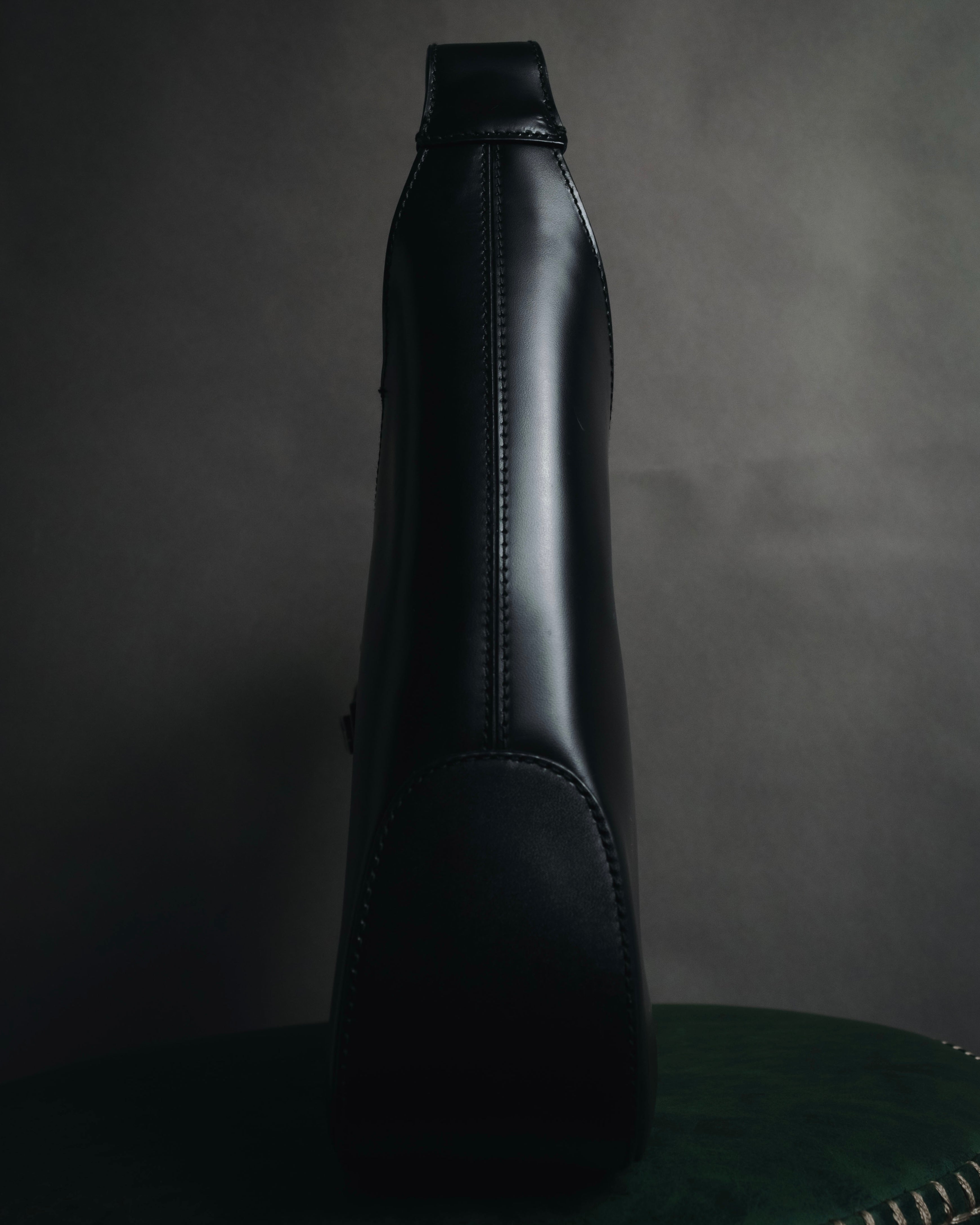 "Salvatore Ferragamo" 90’s-00’s minimalist gancini buckle hobo bag