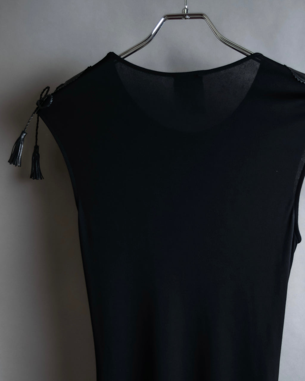 "GIANNI VERSACE" Tassel lace-up design A-line silhouette black dress