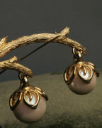 “KENZO” 80’s-90’s Sculptural branch pearl brooch