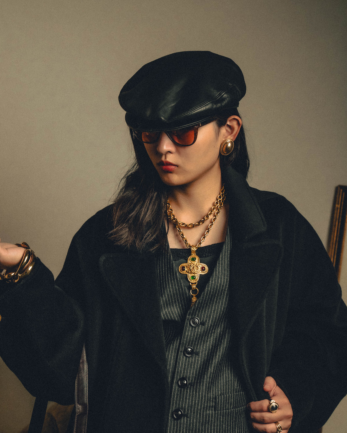 -SPECIAL- “GUCCI” 90’s-00’s Sculptural leather newsboy cap
