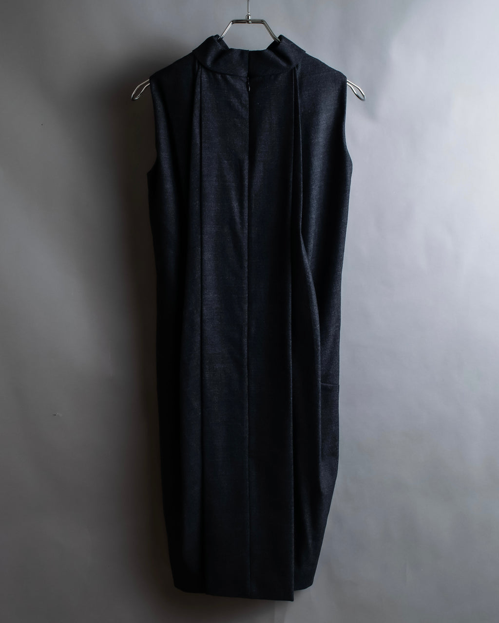 "MAISON MARGIELA" 16AW Deep tuck design sleeveless dress