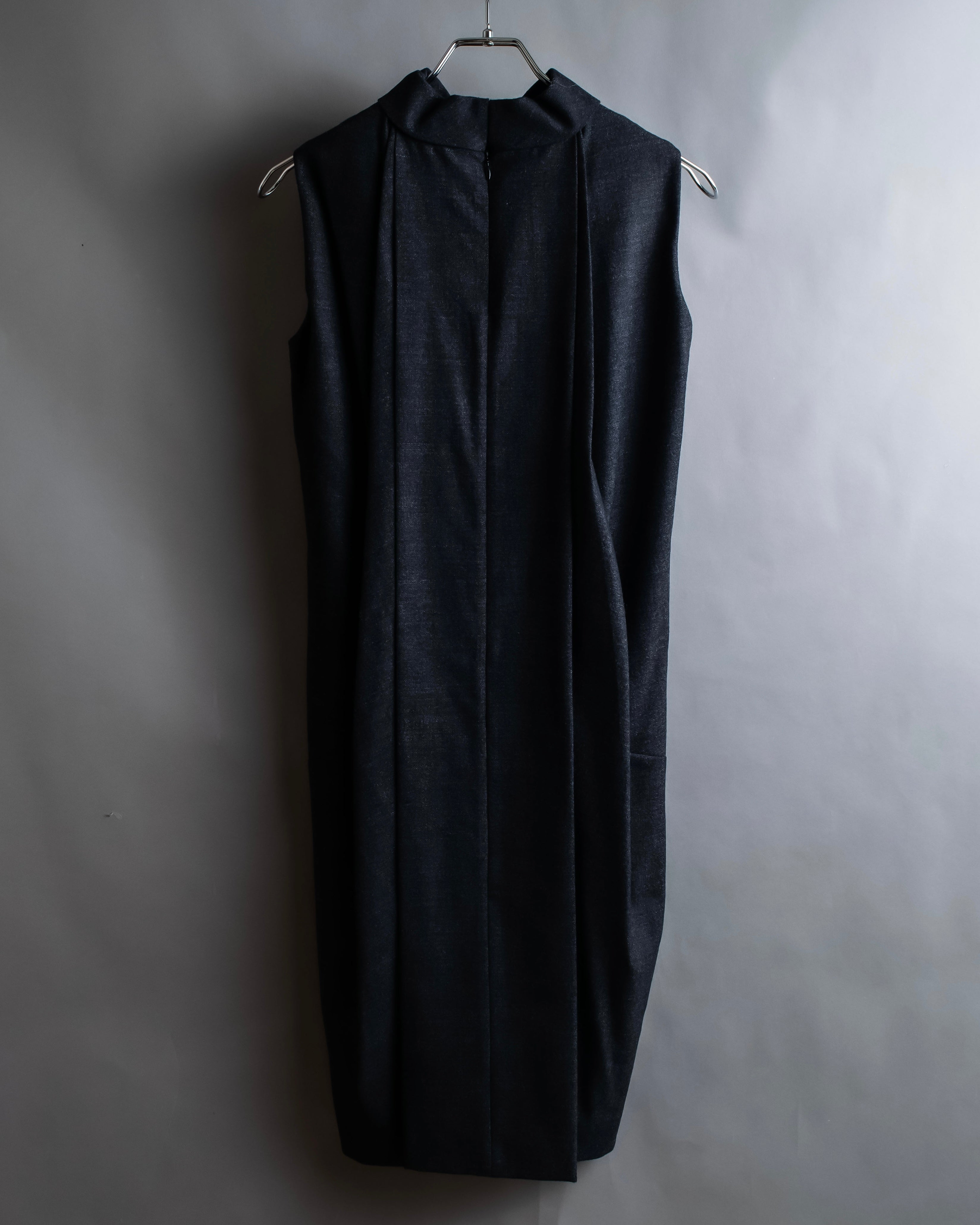 "MAISON MARGIELA" 16AW Deep tuck design sleeveless dress