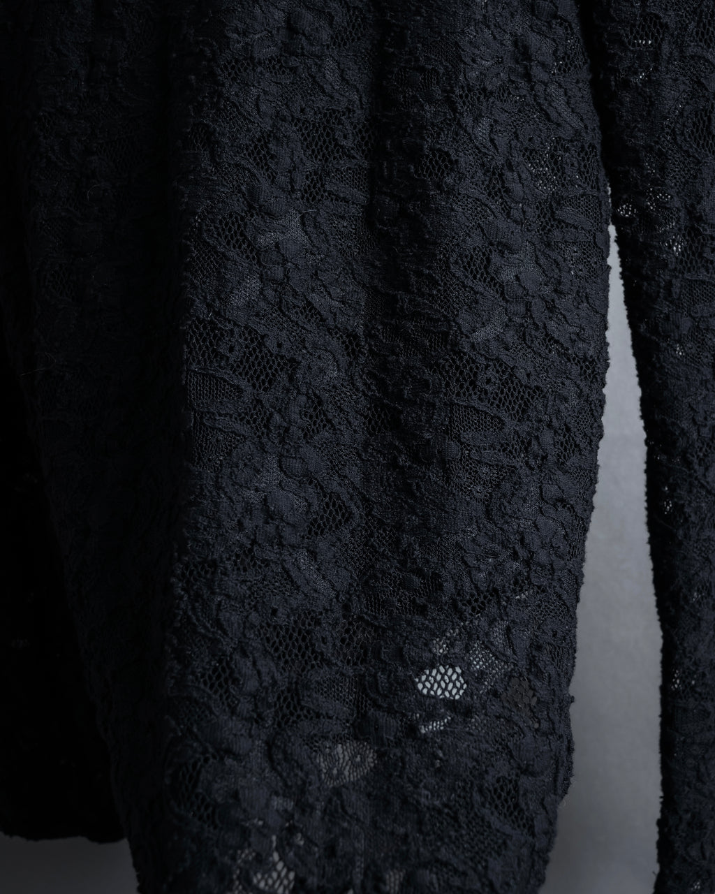 "COMME des GARCONS" 20SS Floral motif lace pullover