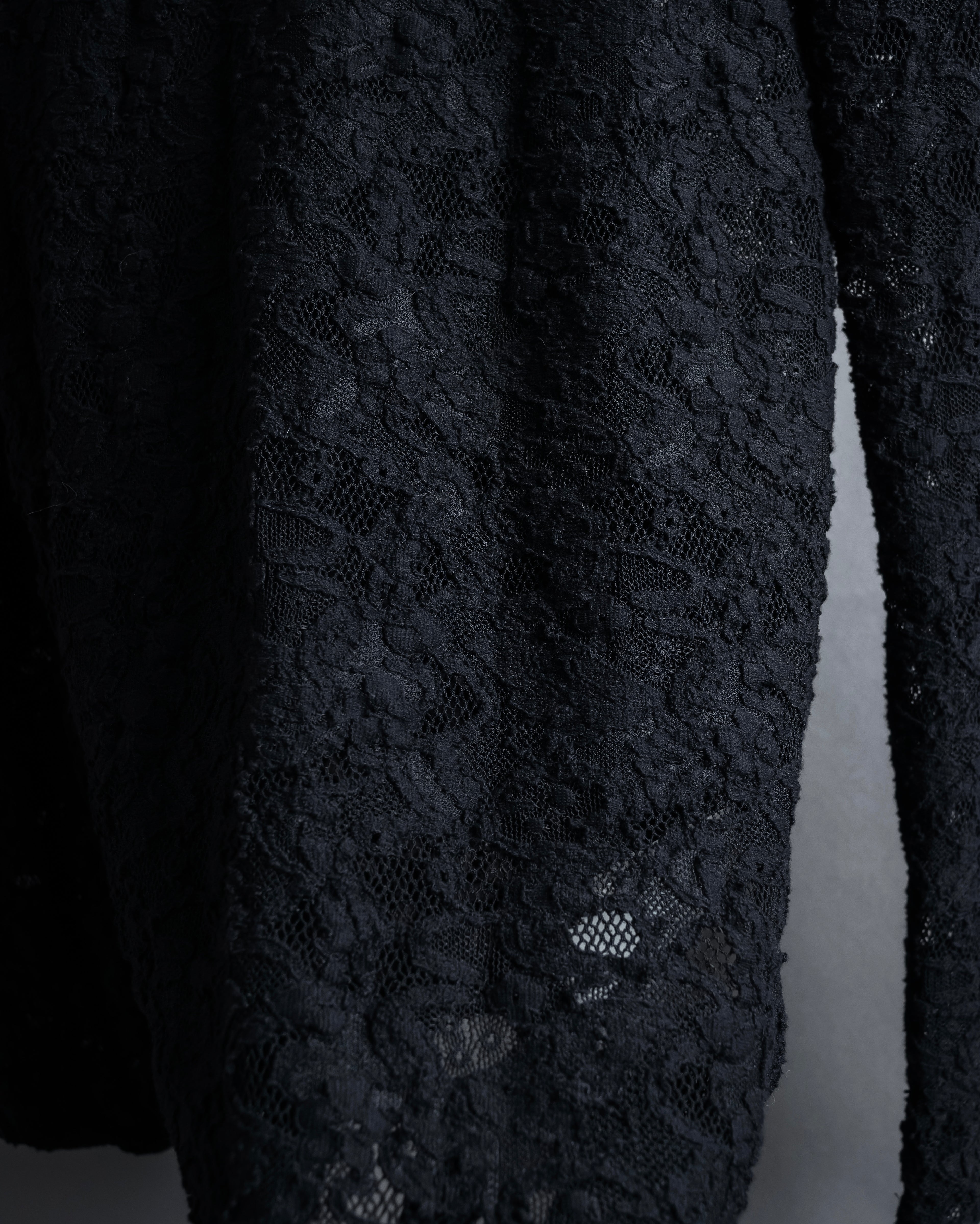 "COMME des GARCONS" 20SS Floral motif lace pullover