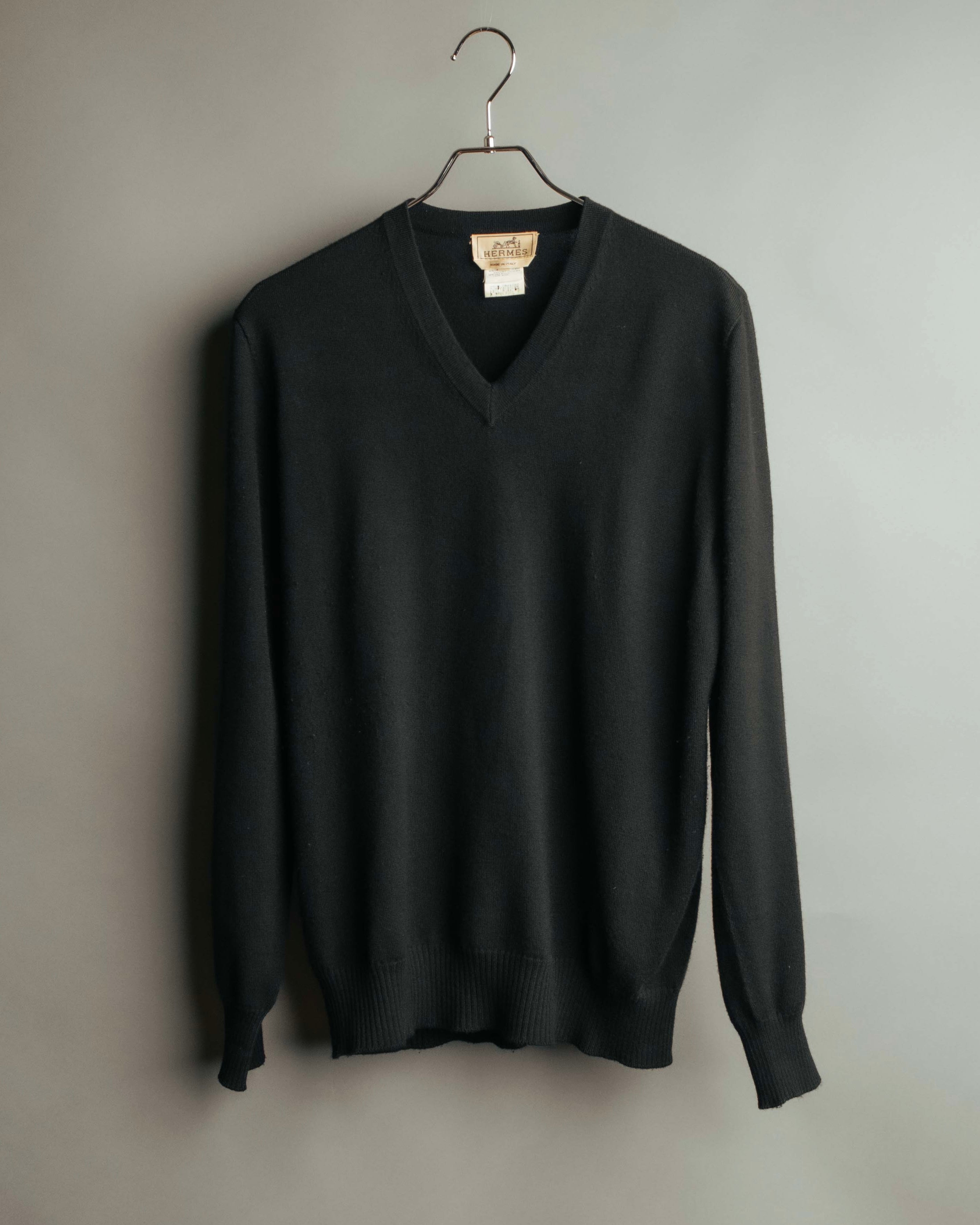 -SPECIAL- “HERMÈS” 90’s-00’s Cashmere wool v-neck knit