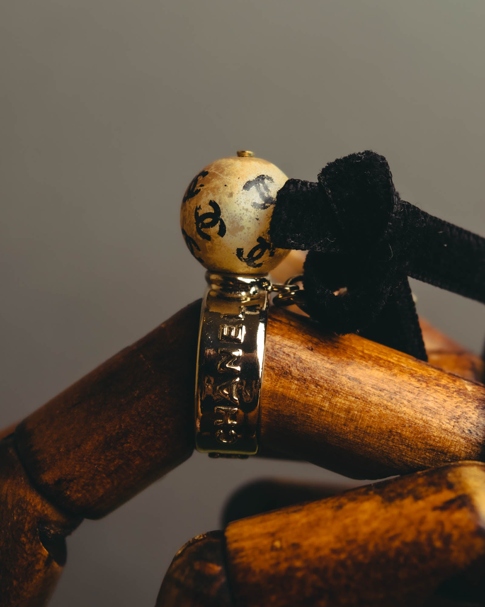 "CHANEL" 00's Playful charm ring