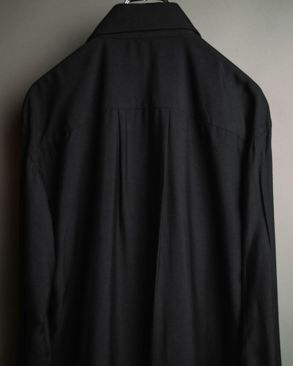 "TOM FORD" 2010's Fluid rayon silk classic collar black shirt