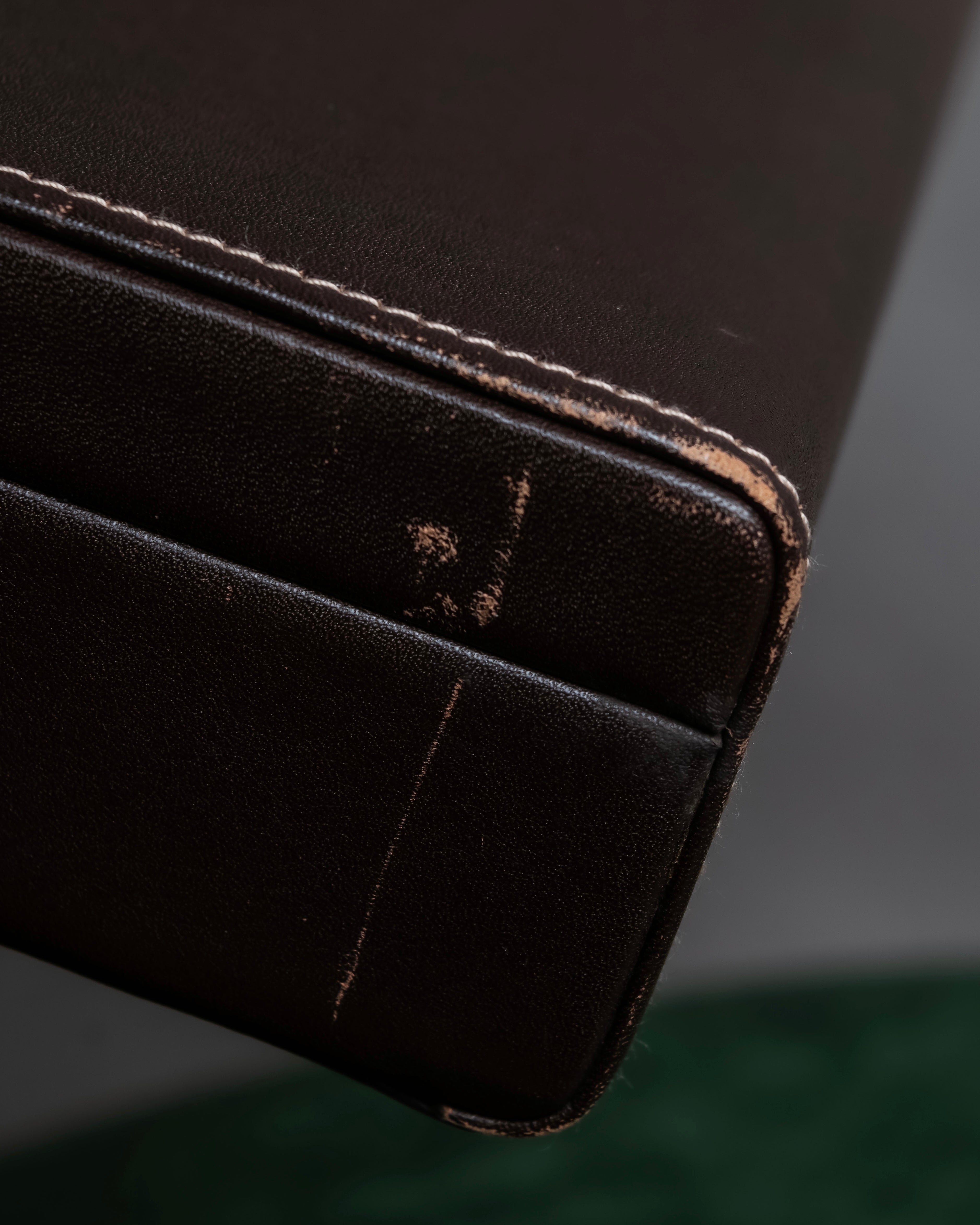 "LOEWE" Logo engraved wooden storage box