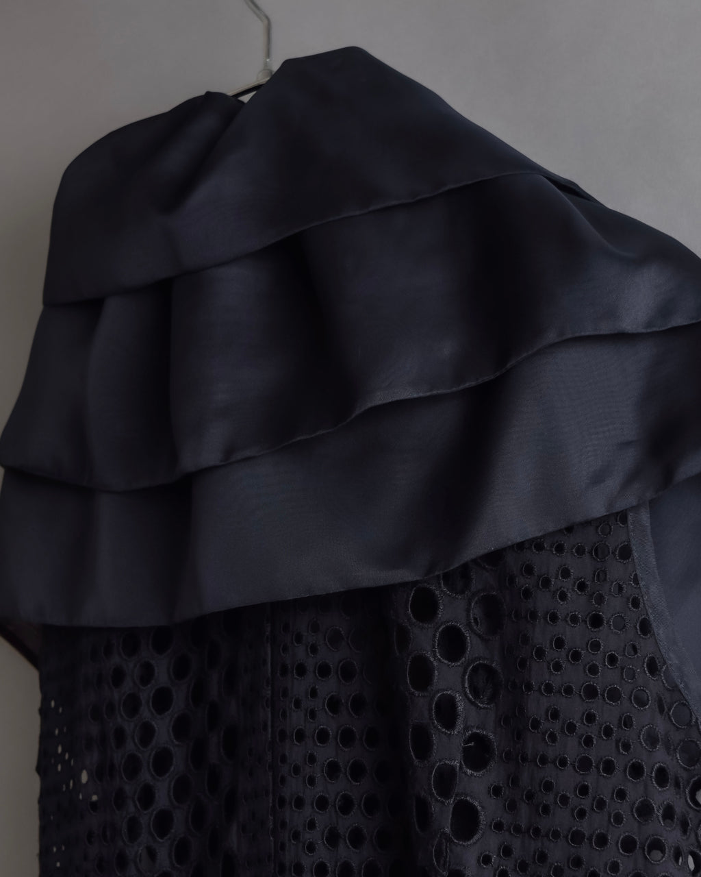 "NOKO OHNO" Layered organza frill embroidered dress