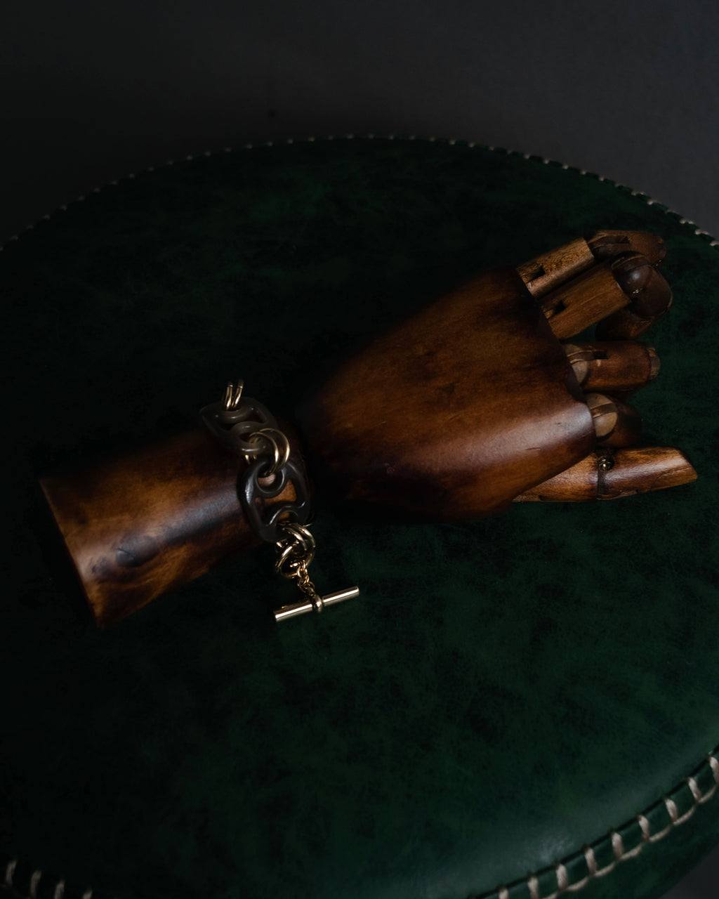 “HERMES” 20’s Eurydice horn chain bracelet